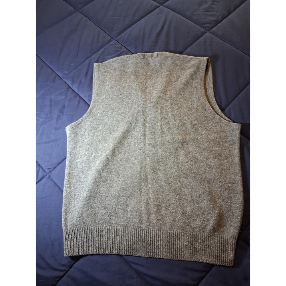 Lord Jeff Vintage Mens Gray V-Neck Knit Wool Sweater Vest Made in USA Large
